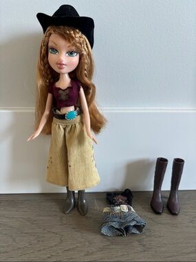 Bratz Wild West Rodeo Sorya - Includes second outfit!